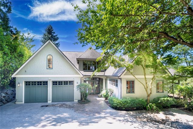 8281 W Mercer Way Mercer Island, WA House Active - Photo 1 of 37. Opens carousel modal