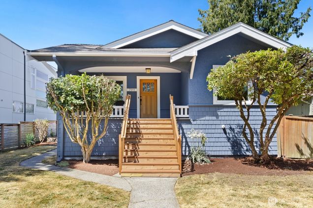 7311 35th Avenue SW Seattle, WA House Active - Photo 1 of 32. Opens carousel modal
