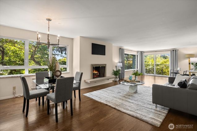 5101 NE 55th Street Unit 104