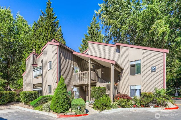 12200 100th Avenue NE Unit #P-A Kirkland, WA Condo Active - Photo 1 of 12. Opens carousel modal