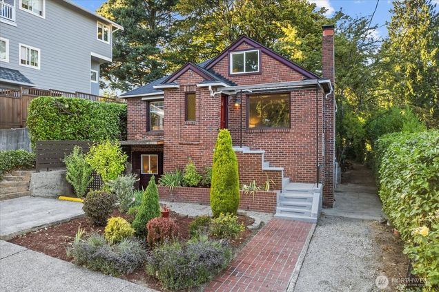 1742 NE 89th Street Seattle, WA House Active - Photo 1 of 31. Opens carousel modal