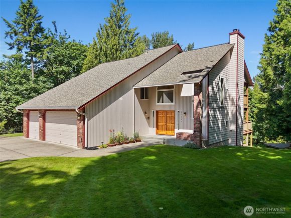 29247 188th Avenue SE Kent, WA House Active - Photo 1 of 40. Opens carousel modal
