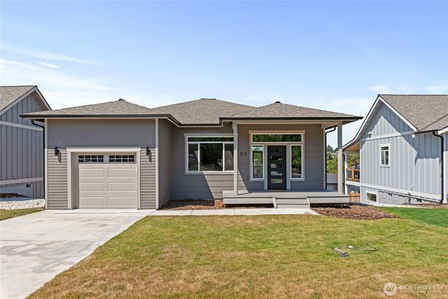 3936 N Highland Street Tacoma, WA House Active - Photo 1 of 35. Opens carousel modal