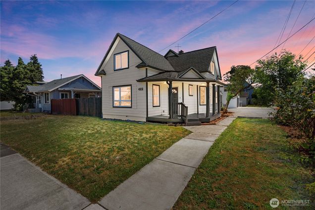 421 W Main Avenue