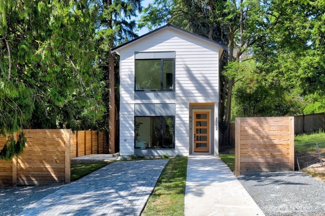 2012 NE 143 Street Unit B Seattle, WA House Active - Photo 1 of 20. Opens carousel modal