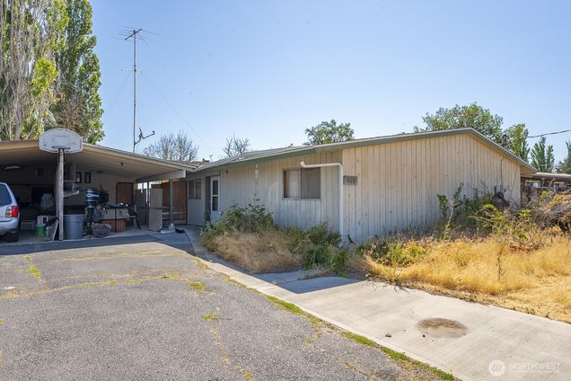 449 Offutt Drive