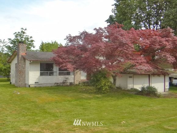 11301 W Ibberson Drive Everett, WA House Sold - Photo 1 of 25. Opens carousel modal