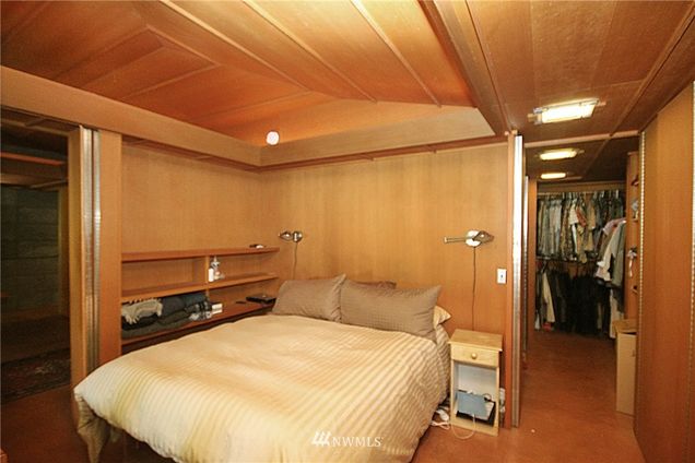 16001 91st Avenue SW Vashon, WA House Sold - Photo 11 of 17. Opens carousel modal