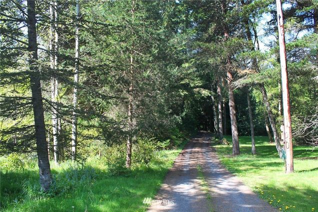 16001 91st Avenue SW Vashon, WA House Sold - Photo 12 of 17. Opens carousel modal