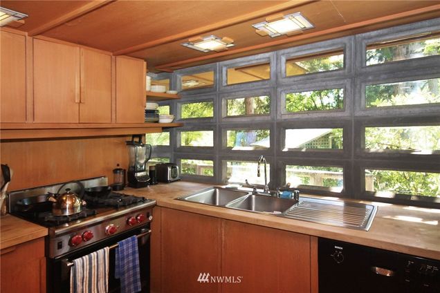 16001 91st Avenue SW Vashon, WA House Sold - Photo 8 of 17. Opens carousel modal