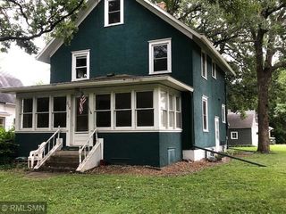 214 W Pleasant Street
