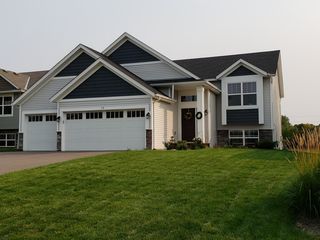 38 Robinson Drive