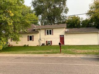213 1st Street SW