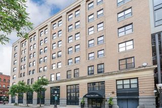 406 Wacouta Street Unit 305