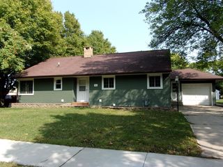 410 N Prairie Street