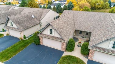 1823 Stone Creek
