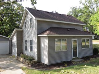 117 Ash Street NE