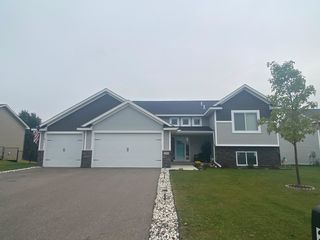 204 9th Avenue SE