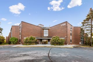 1700 Four Oaks Road Unit 228