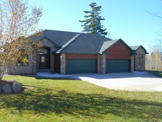 29913 Natureview Ln