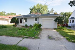 1117 3rd Street NE