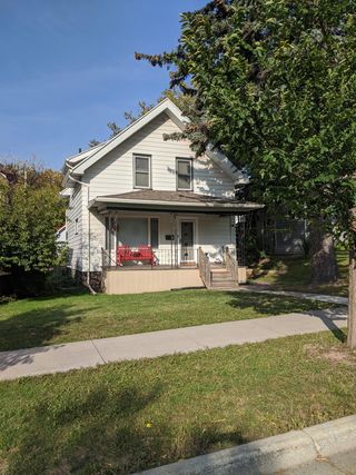 823 N 57th Avenue W