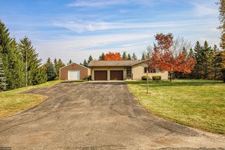 527 E Lake Brophy Road NW