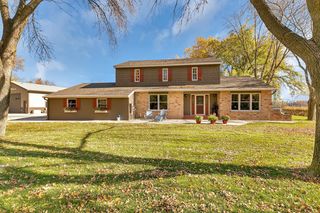 44378 Saukview Drive
