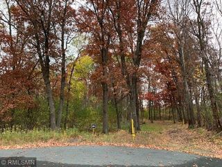 300 241st Lane NE