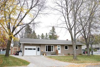 2 Highland Drive