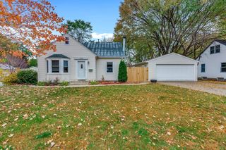 1124 86th Street W