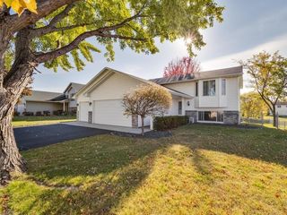 244 Hickory Lane E