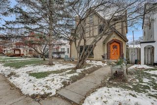 2170 Saint Clair Avenue