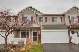738 Maple Hills Drive Unit D