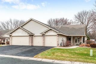 1057 Harriet Lane