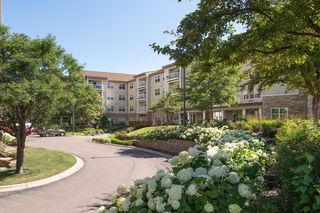 5650 Boone Avenue N Unit 416