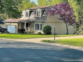 226 NE Rice Creek Boulevard NE