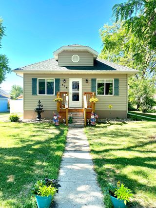 416 Dassel Avenue