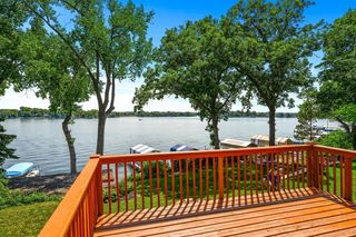 4717 Island View Drive