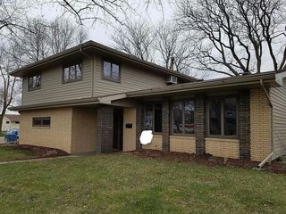 423 Ridge Road