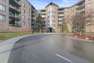 2601 Kenzie Terrace Unit 215