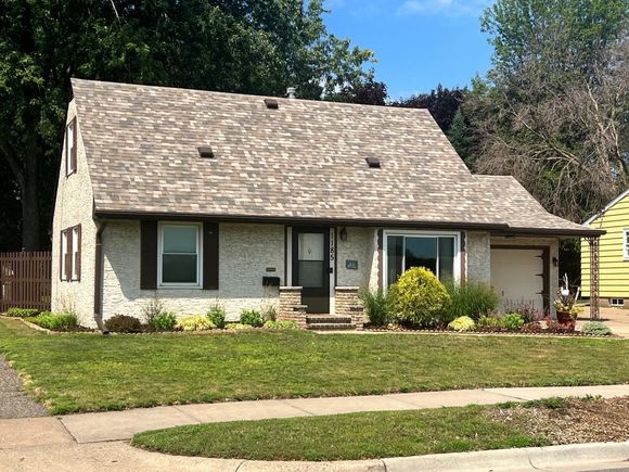 1185 Oakdale Avenue West Saint Paul, MN House Sold - Photo 1 of 1. Opens carousel modal