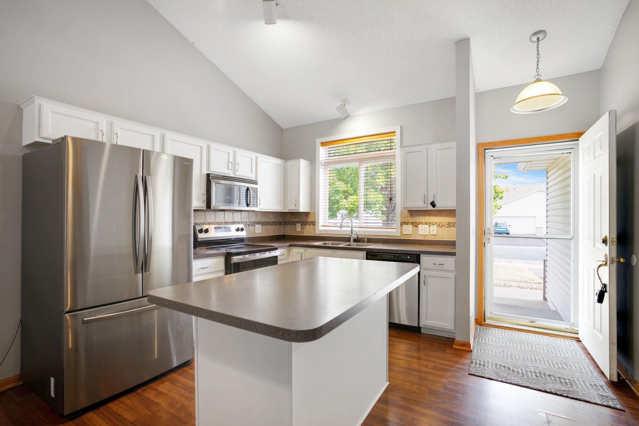 1540 Chartreux Ave, Shakopee, MN 55379 Estately 🧡 MLS 6618648