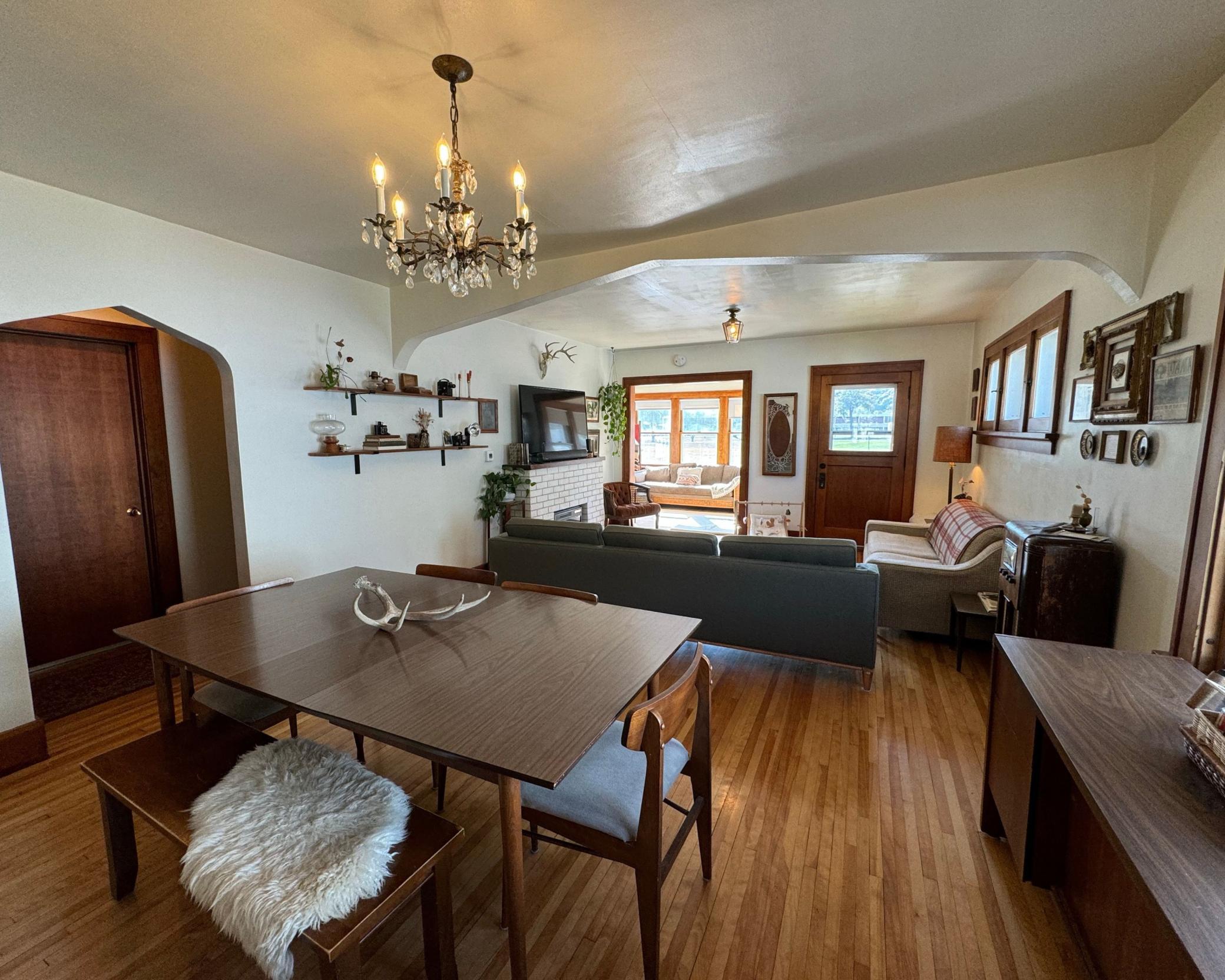 910 Gilmore Ave, Winona, MN 55987 Estately 🧡 MLS 6619960