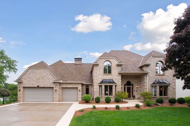 11824 Welters Way