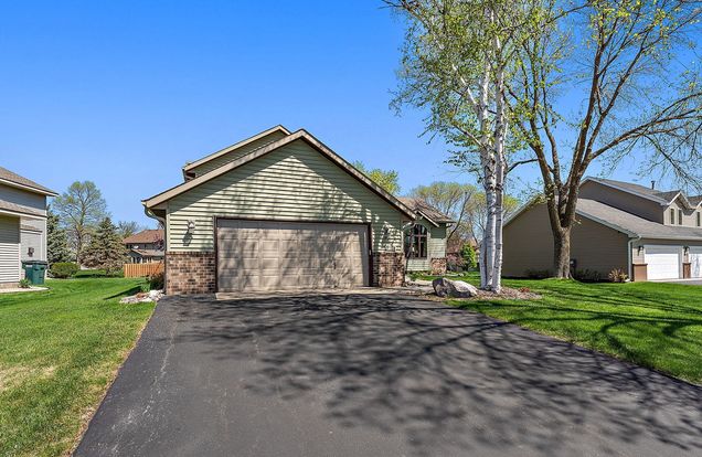 3220 Highlands Road