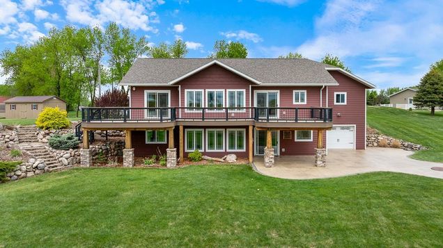 1555 Dickson Drive