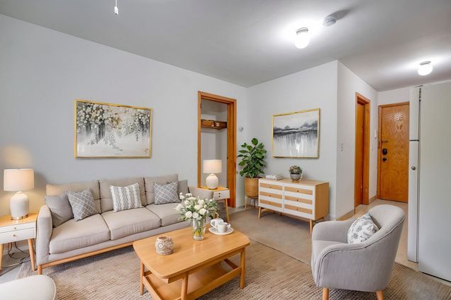99 E 54th Unit 17 Minneapolis, MN Condo Active - Photo 1 of 20. Opens carousel modal