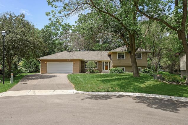 11870 63rd Place N Maple Grove, MN House Active - Photo 1 of 48. Opens carousel modal