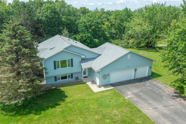 864 Bradley Drive